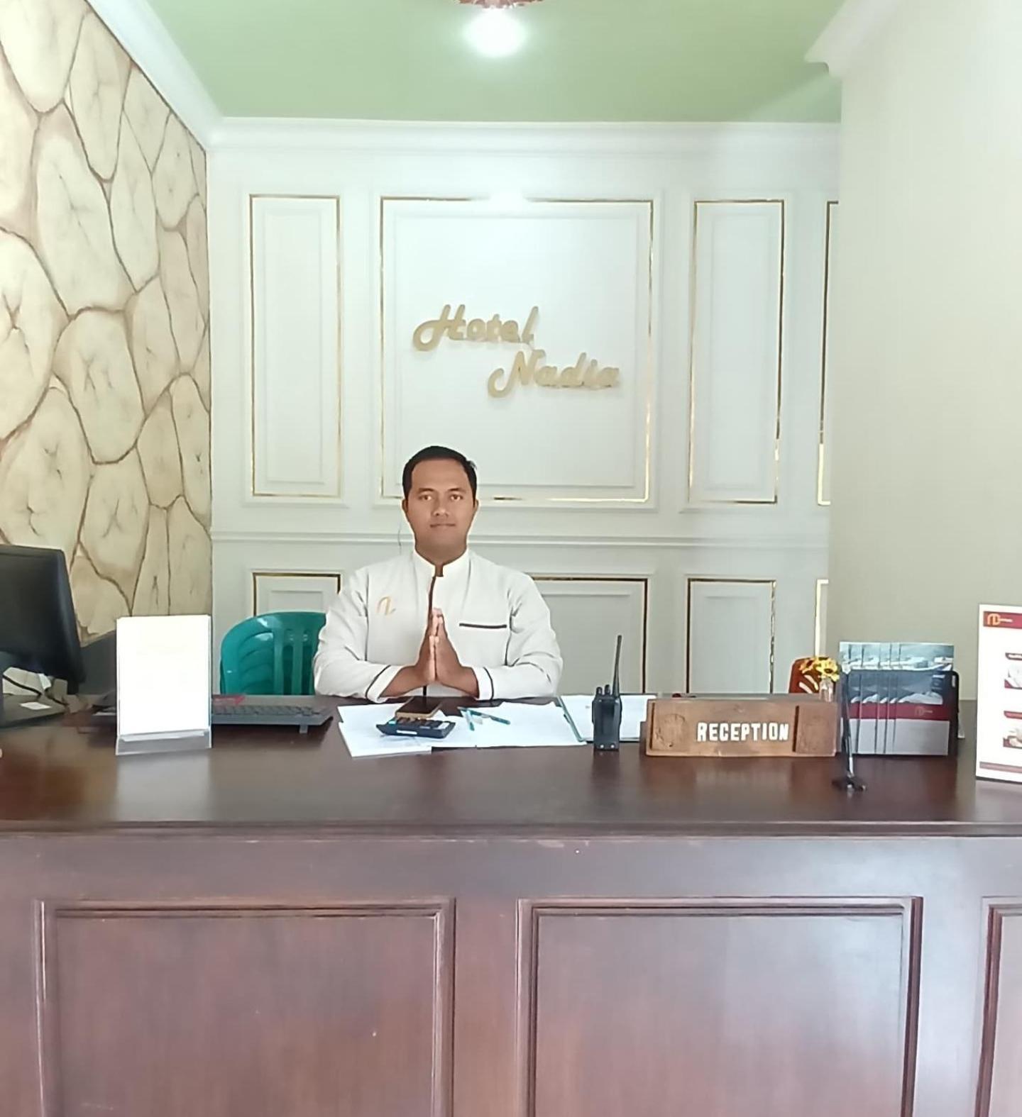 فندق ناديا برومو المظهر الخارجي الصورة