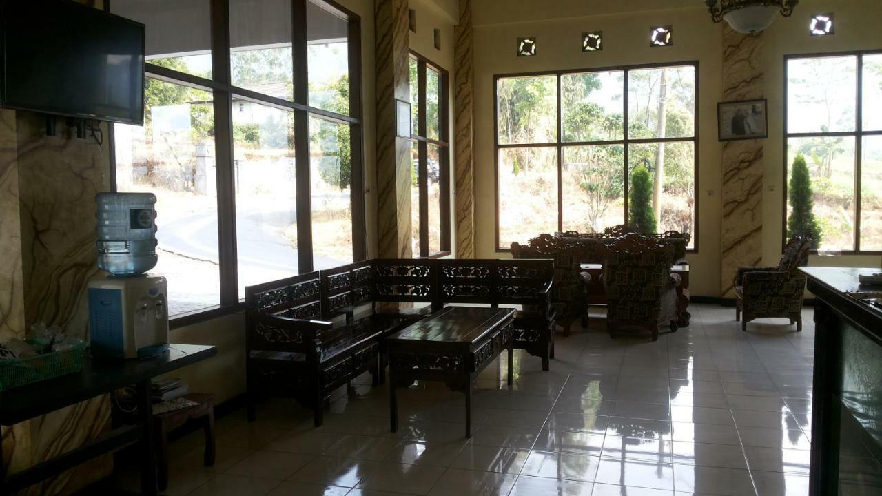 فندق ناديا برومو المظهر الخارجي الصورة
