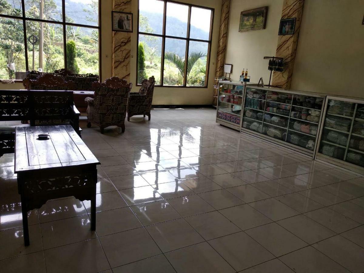 فندق ناديا برومو المظهر الخارجي الصورة